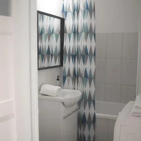 Apartament Ts Budget *